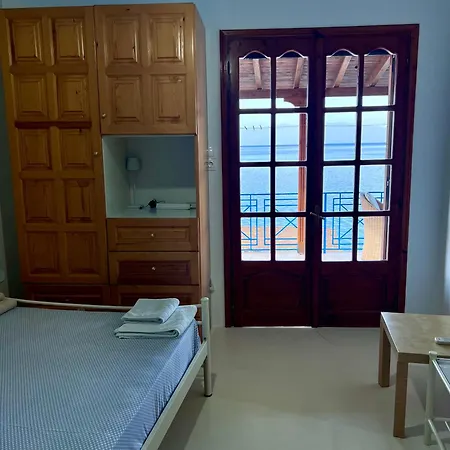 Nies Seaside Appartments 公寓 *